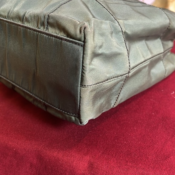 Prada Green Nylon Tessuto purse (RARE) - Picture 5 of 9